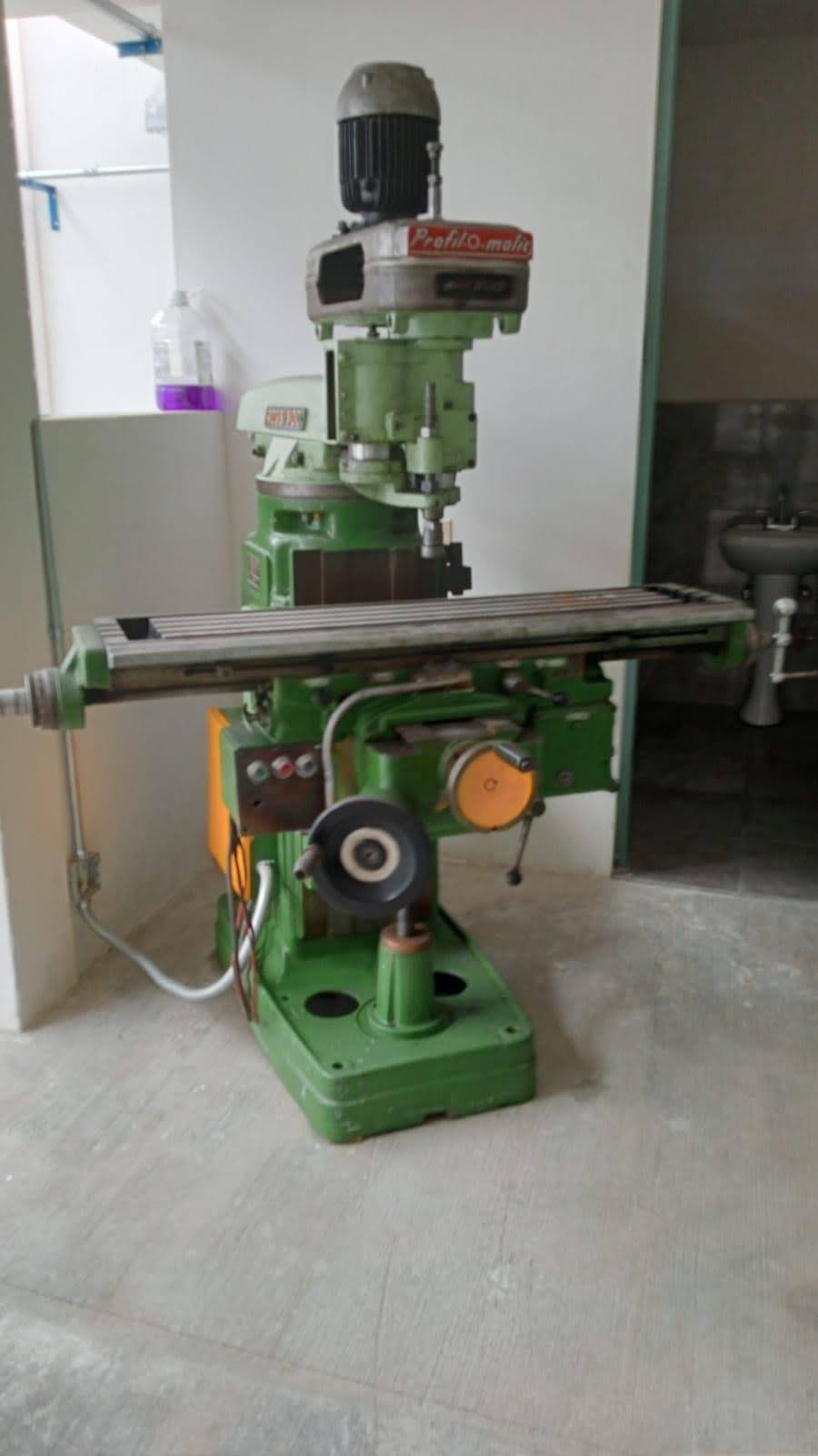 Fresadora Marca Rossi